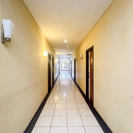 Urbanview Trisula Hotel 马卡萨 外观 照片
