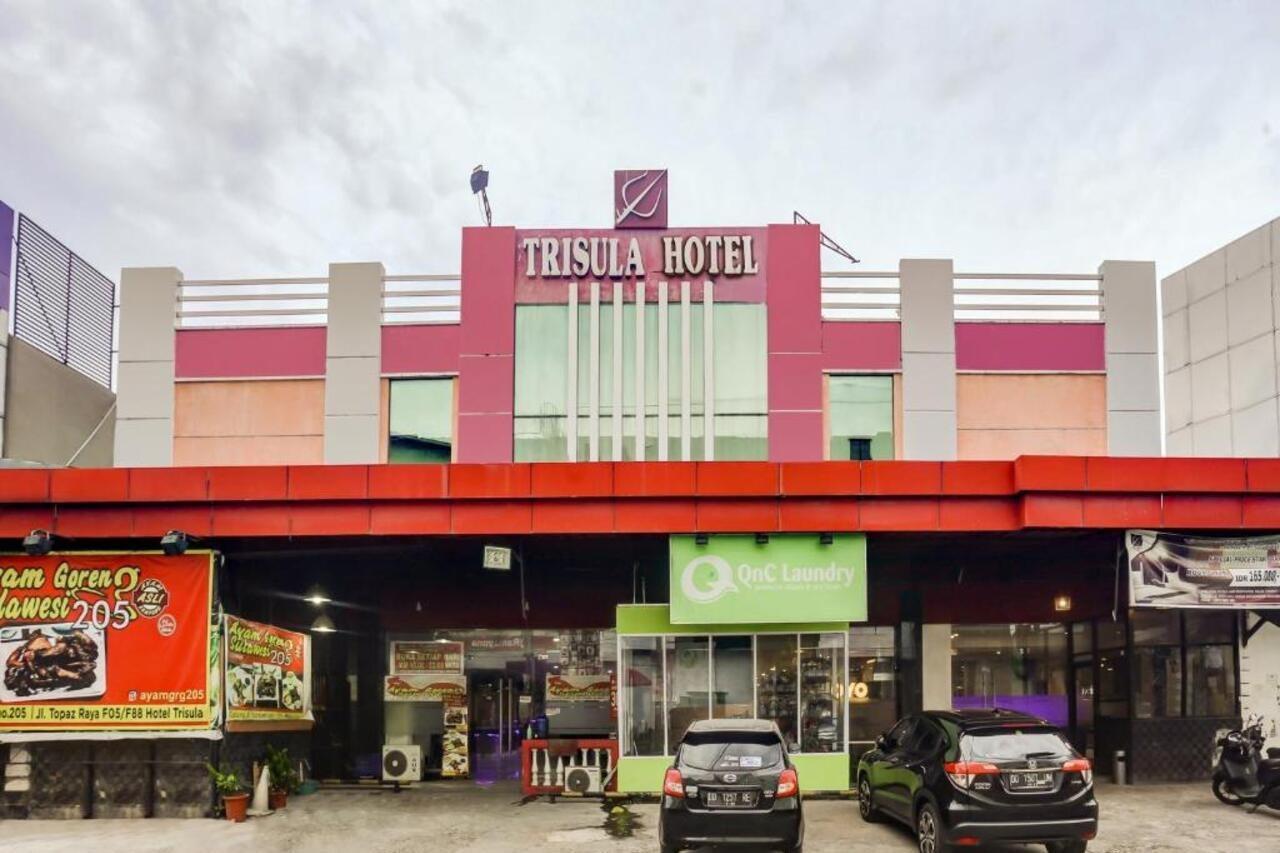 Urbanview Trisula Hotel 马卡萨 外观 照片